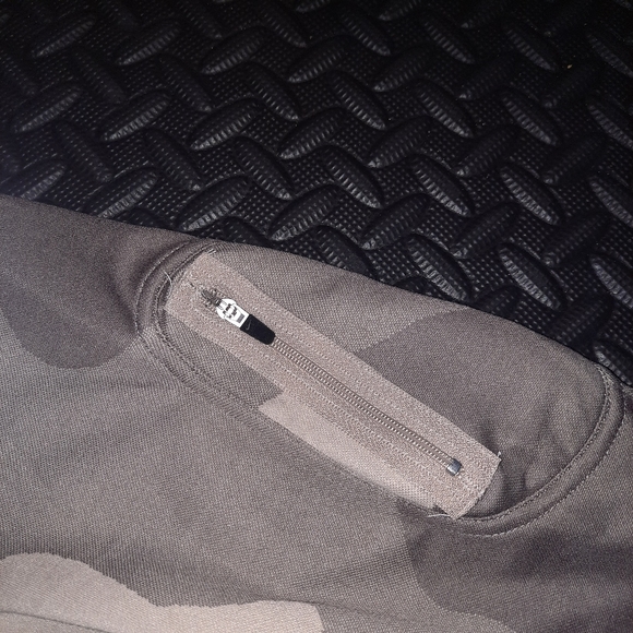 Womens Nike athletic top - Picture 5 of 10